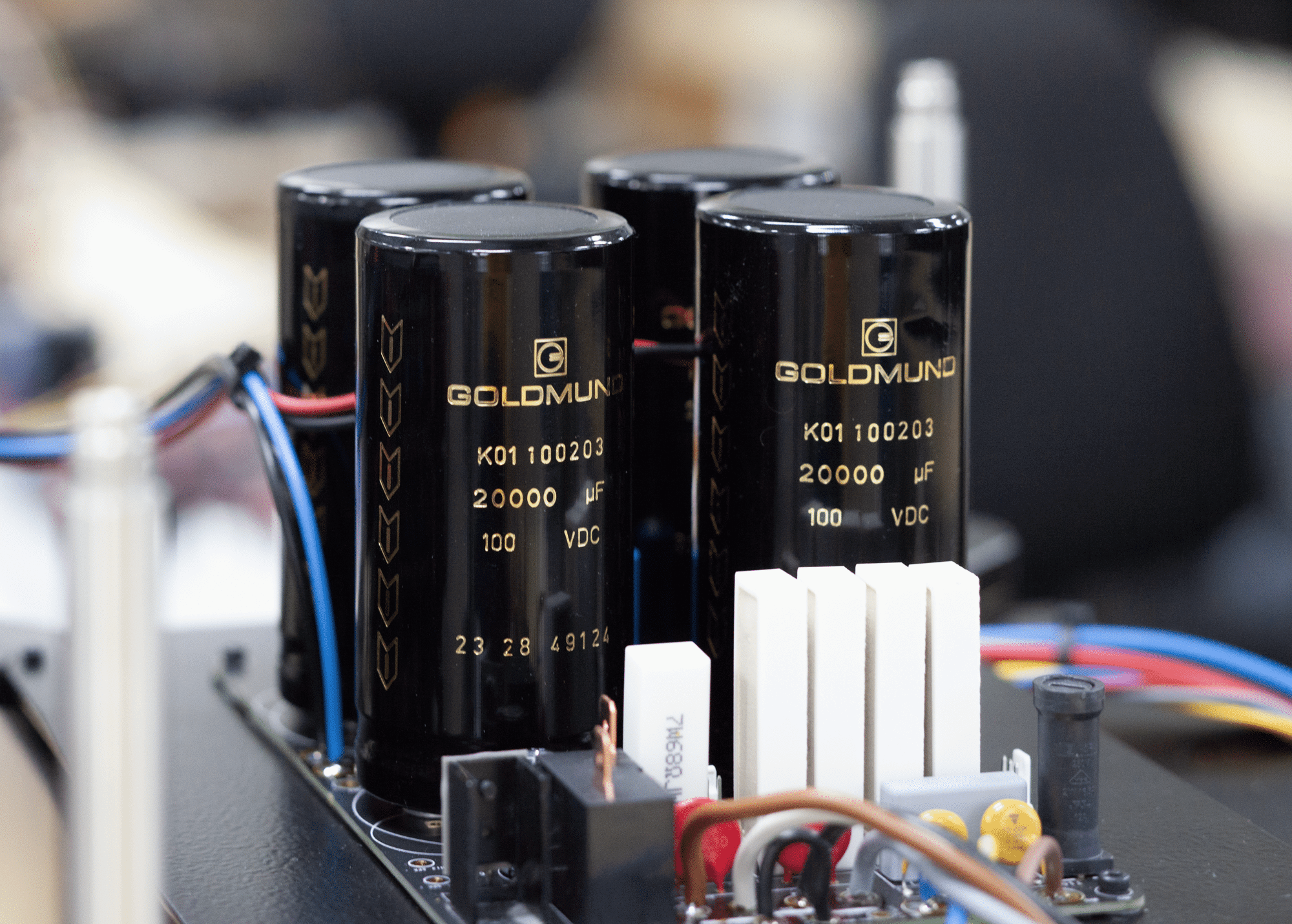 Goldmund Telos 800 Stereo Power Amplifier (available to demo)