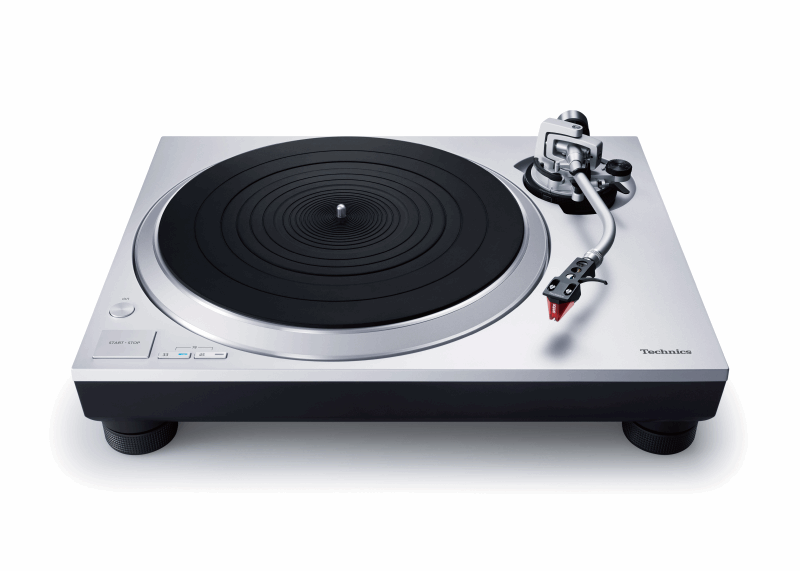 Technics SL-1500C Turntable with a cartridge and phono stage, displayed on a plain background.